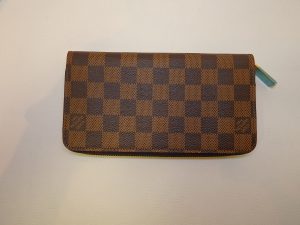 ルイヴィトン買取　ダミエジッピーウォレット買取　大阪神戸