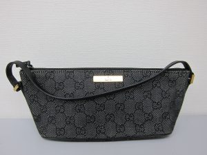 グッチアクセサリーポーチ・買取・大阪神戸・ブランド小物・高価買取