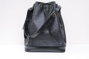 ルイヴィトン買取　ルイヴィトンエピ　ノエＭ44120ノワール