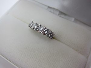 一文字ダイヤモンドリング・高価買取・神戸大阪・ラージダイヤモンド・買取