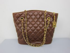 シャネル・ラムチェーントートバック・中べた高価買取・大阪神戸