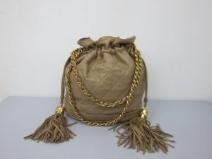 ヴィンテージシャネル・高価高額買取・大阪神戸・フリンジマトラッセバック