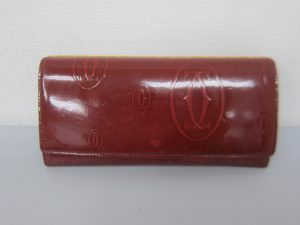 カルティエ高価買取・大阪神戸・ハッピーバースディ財布