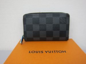 ルイ・ヴィトン買取大阪神戸ジッピー・コイン パース新品高価買取