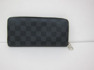 ルイ・ヴィトン・高価買取・大阪神戸・Ｎ63095・ジッピーウォレット・ヴェルティカル・ダミエ・グラフィット・ラウンド長財布買取