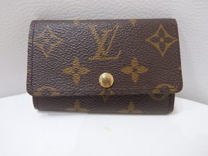 ルイヴィトン買取ルイヴィトンモノグラムミュルティクレ6連キーケース　