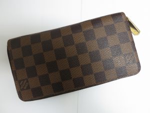 ルイヴィトン買取　ジッピーウォレット高価買取　大阪神戸