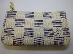 ルイヴィトン 買取 大阪神戸 新品 ダミエアズール ポシェットクレ 買取査定