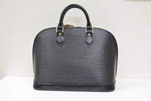 ルイヴィトンエピアルマ黒鍵カデナ付アルマBBアルマPMルイヴィトン買取大阪神戸