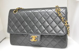 シャネル27cmマトラッセWフラップ・チェーンバッグ黒（金具不良＆内ポケットベタつき）ブランドバッグ買取大阪神戸