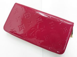 ルイヴィトン 財布買取 大阪神戸 ヴェルニ ジッピーウォレット高価買取
