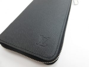 ルイヴィトン タイガ ジッピーウォレット・ヴェルティカル 高価買取