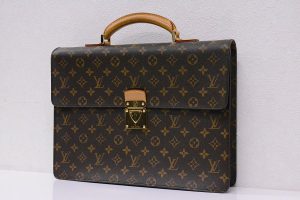 ルイヴィトン 買取 大阪神戸 モノグラム ラギート ビジネスバッグ