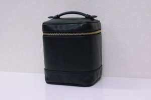 シャネル高価買取バニティ・大阪神戸・ヴィンテージシャネル買取