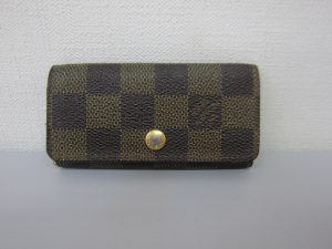 ルイ・ヴィトン・ダミエ・ミュルティクレ4高価買取・大阪神戸