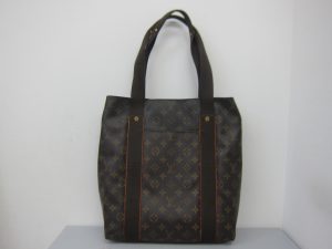 ルイ・ヴィトン・高価買取・カバボブール・M53013大阪神戸買取