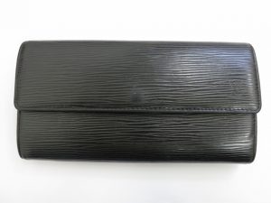 ルイヴィトン 買取 大阪 神戸 エピ 旧型ポルトフォイユ・サラ 無料査定