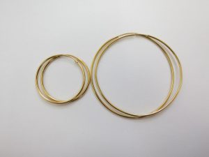 金 買取 大阪 神戸 K18 フープピアス 本物の金or金メッキ? 無料査定