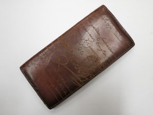 ベルルッティ 買取 大阪 神戸 ヴェネチアスクリットカーフレザー財布