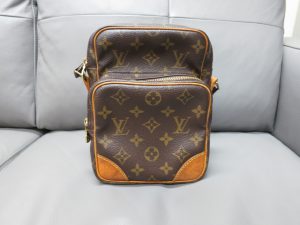 ルイヴィトン 買取 大阪 神戸 モノグラム アマゾン ブランドバッグ