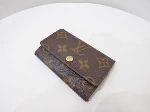 ルイヴィトン買取大阪、神戸モノグラムミュルティクレ６M62630買取