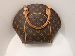 ルイヴィトン買取大阪、神戸モノグラムエリプスⅯ51127買取