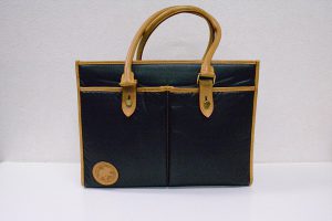 ハンティングワールド買取大阪・神戸ナイロントートバッグ高価買取