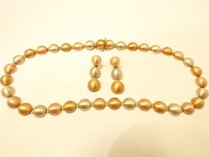 金、買取大阪、神戸k18金・750YGピアス・ネックレス買取査定