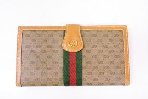 オールドグッチ 買取 大阪神戸 グッチＰＶＣ長財布 買取査定