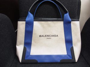 バレンシアガ買取大阪神戸カバスPVCトートバッグ買取査定梅田