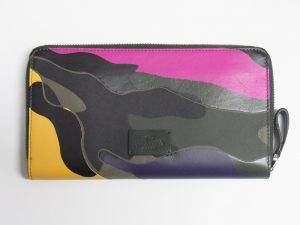 ヴァレンティノ 買取 神戸 大阪 カモフラージュ 迷彩 財布 バッグ 高額査定