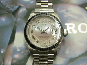 ロレックス 買取 デイトジャスト 79179NRD ピンクシェル 99年製